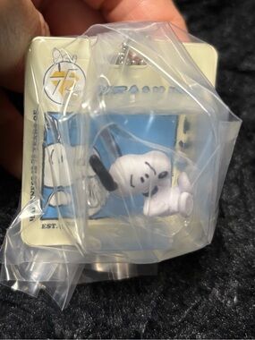 Peanuts Snoopy 75th Anniversary White Phone Charm Keychain 1990’s